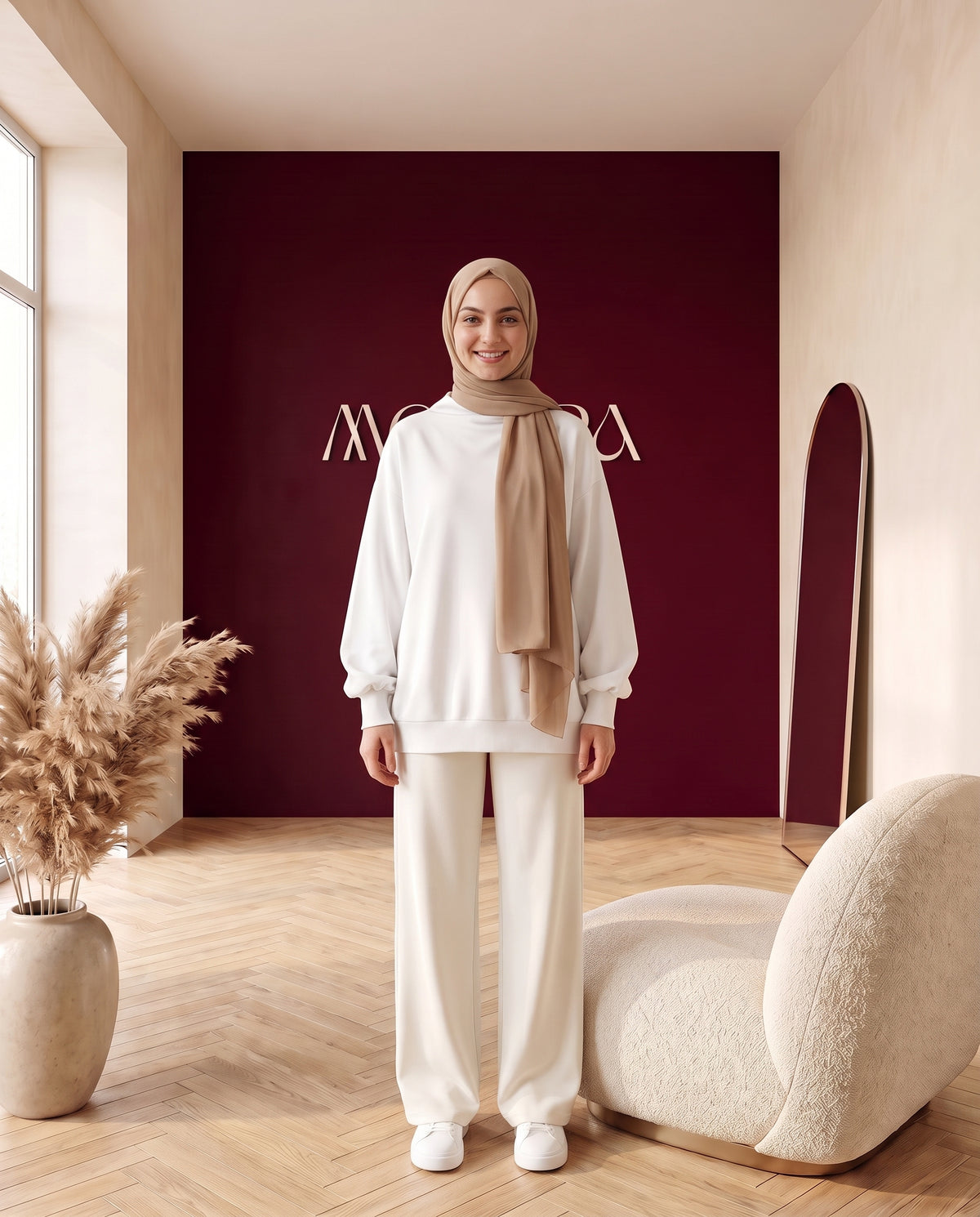 Oversize-Sweater mit Stehkragen Weiß – Vorderansicht